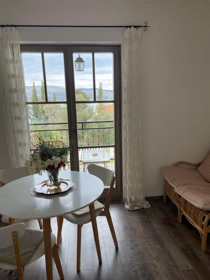 Apartments Villa Kameja Donji Okrug  Zewnętrze zdjęcie