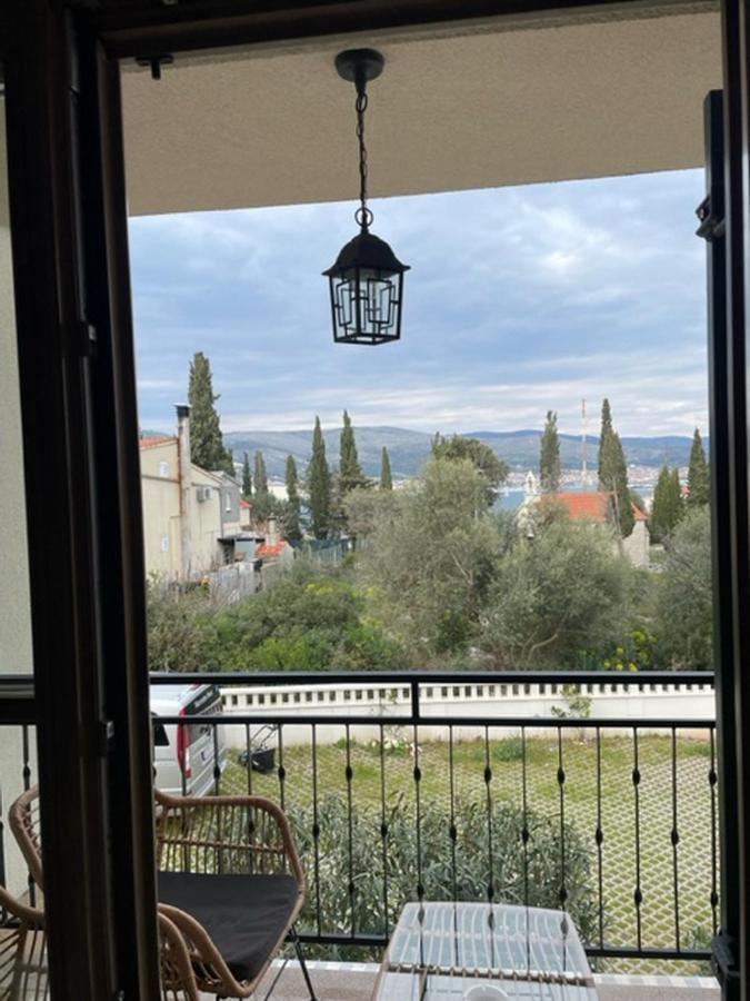 Apartments Villa Kameja Donji Okrug  Zewnętrze zdjęcie